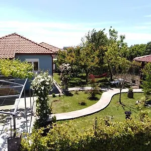 Vilă Viktoria Halkidiki, Nea Silata